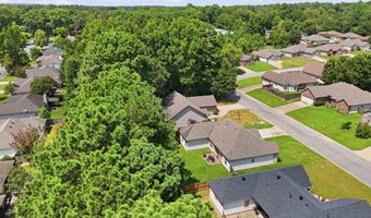 219 Madrid Dr, Benton, AR 72015