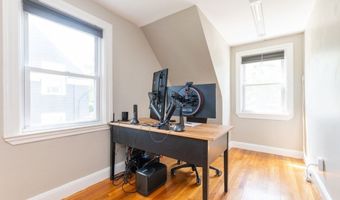 15 Peak Hill Rd, Boston, MA 02132