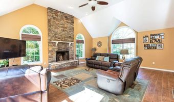 195 Steam Mill Rd, Auburn, NH 03032