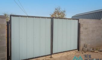 1104 W Yucca Ave, Artesia, NM 88210