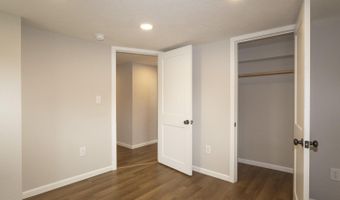 703 Johnson Ave, Ava, MO 65608