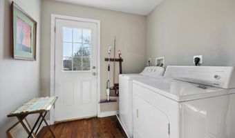 467 GERHARD St, Philadelphia, PA 19128