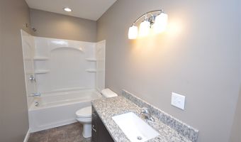 16 Central St 2B, Bristol, NH 03222