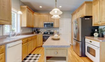 47 Cindy Dr, Coventry, CT 06238