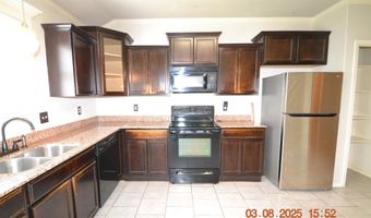 2641 Chapel Creek Dr, Benton, AR 72223