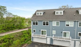 657 Greenslate Dr SE, Ada, MI 49301