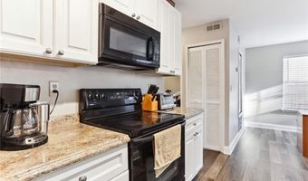 914 Wentworth Ct, Alpharetta, GA 30022