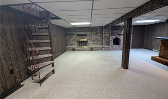 476 TWP RD 108A, Adena, OH 43901
