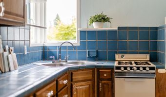 243 North Ave, Aptos, CA 95003