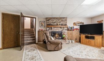 13445 Gladiola St NW, Andover, MN 55304