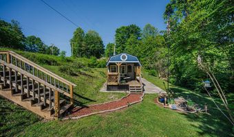 22 Randa Smith Rd, Beattyville, KY 41311