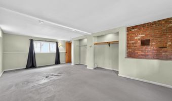 11 Kent Rd, Airmont, NY 10952