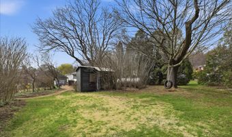 144 W MAIN St, Adamstown, PA 19501