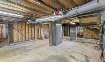 3213 Bassett Ave, Alton, IL 62002