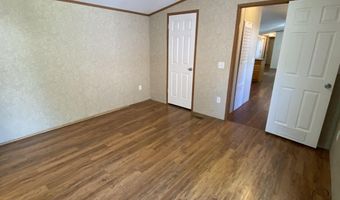 123 Sparrow Dr, Augusta, ME 04330