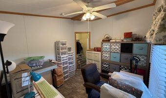 5 Freedom Ln, Belfast, ME 04915