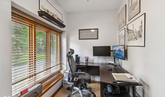 429 Glenbrook Ln, Avon, IN 46123