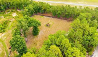670 Red Fox Rd, Camden, SC 29020