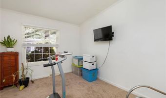 8 King Philip Rd, Coventry, RI 02816