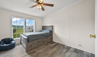6439 Cedar Grove Rd, Big Sandy, TN 38221