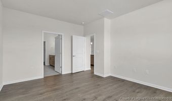 742 Lazy Elm Ln, Aberdeen, NC 28315