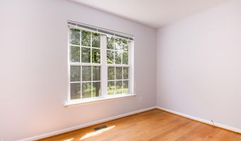8520 Seineview Ln, Bahama, NC 27503