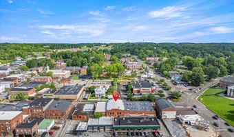 211 Washington Ave, Athens, TN 37303