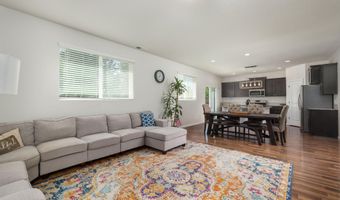 20559 SE Cameron Ave, Bend, OR 97702