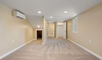 411 W 7th St, Anaconda, MT 59711