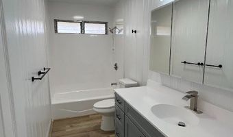 4509 Luaole St, Honolulu, HI 96818