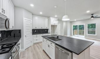 6 Duart Ln, Bella Vista, AR 72715