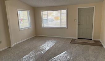 656 Hazelwood Dr, Vermilion, OH 44089