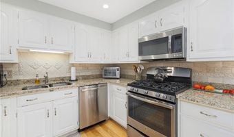 115 Beverly Rd, East Providence, RI 02915