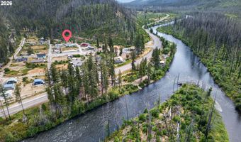 51790 Echo St, Blue River, OR 97413