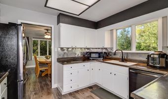 600 MANOR Ln, Cheyenne, WY 82009