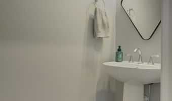 714 Streamside Dr L, Alexandria, KY 41001