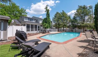 814 S HAYS St, Allentown, PA 18103