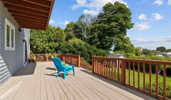 20 Morrison Ave, Middletown, RI 02840