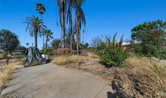 2441 El Molino Ave, Altadena, CA 91001