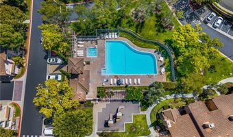 4 Nightingale Dr, Aliso Viejo, CA 92656