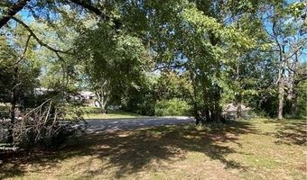 305 1st St, Barling, AR 72923