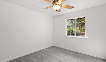 16840 Hawthorne Ave, Anderson, CA 96007