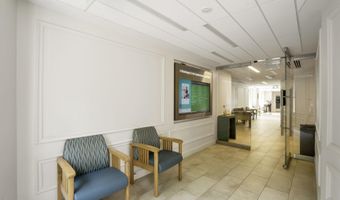 3 WASHINGTON Cir NW G2, Washington, DC 20037