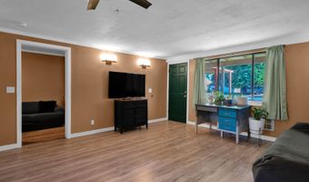 630 COLONIAL Dr, Springfield, OR 97477
