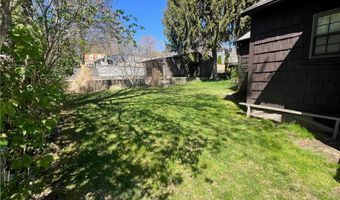 199 Lake Shore Dr, Burrillville, RI 02859
