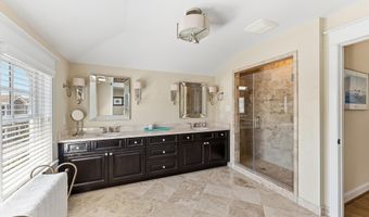 162 75th St, Avalon, NJ 08202
