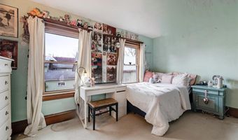 232 W Park St, Albion, NY 14411