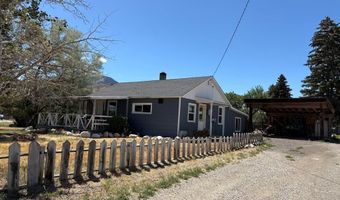 320 S 6th St, Challis, ID 83226