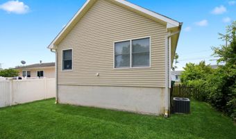 1349 Longboat Ave, Beachwood, NJ 08722