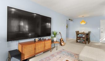 125 Park Ave C1, Amityville, NY 11701